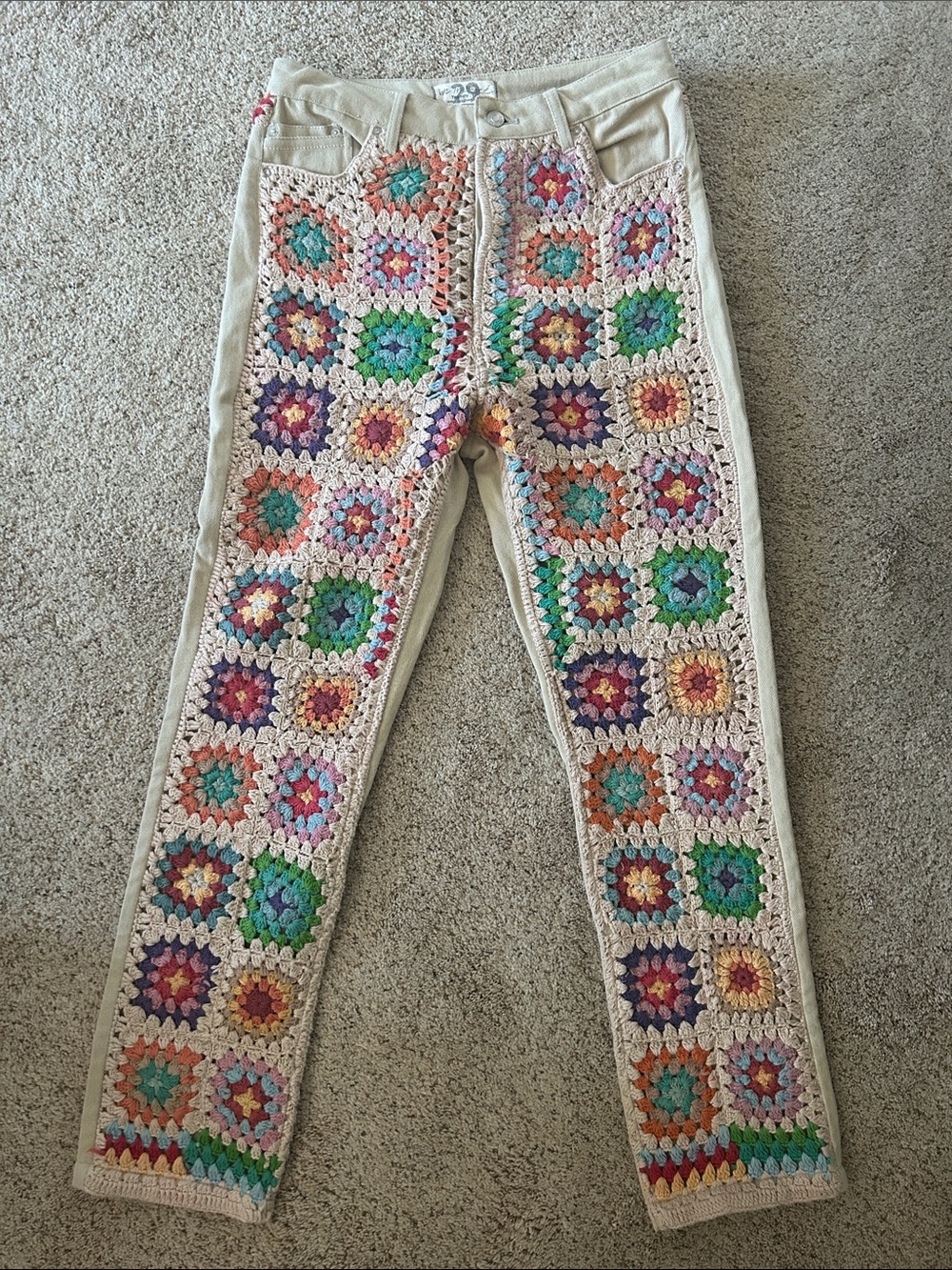Free People NWT Zuri Cream Crochet Mom Button Fly Boho Jeans Pants **Size 29** 🌸 - Picture 5 of 11